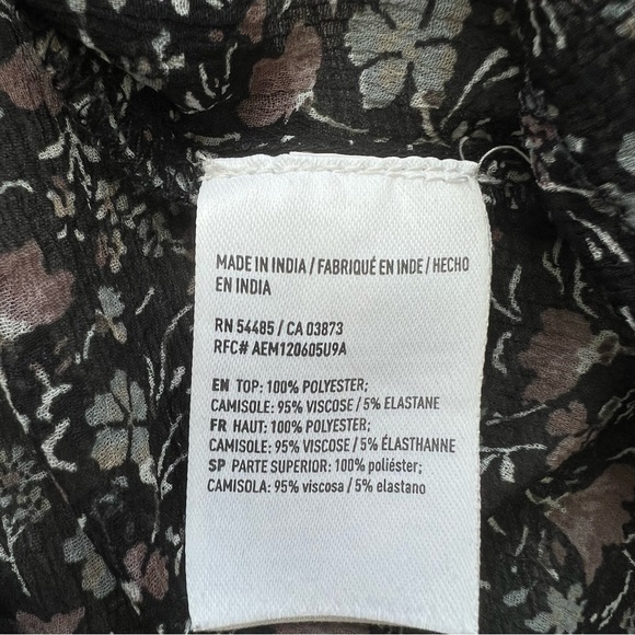 American Eagle Black Floral Ruffle-Trim Cold Shoulder Blouse | Size Small - Picture 13 of 15